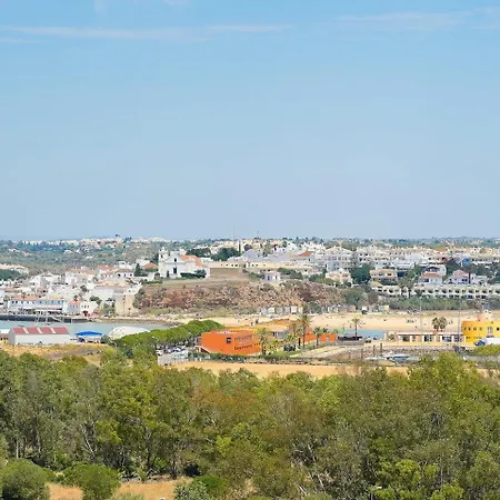 Stylish With View Apartamento