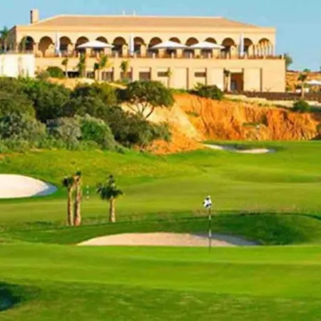 Stylish With View Apartment *