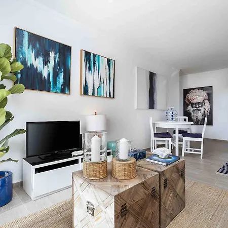 Apartment Stylish With View