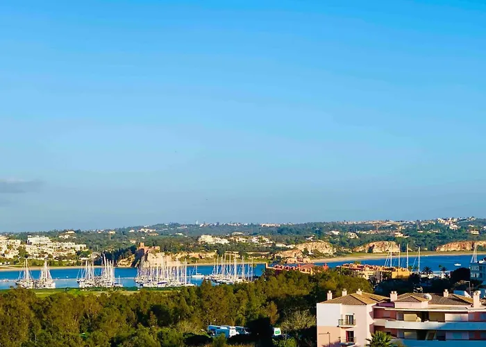 Stylish With View Daire *