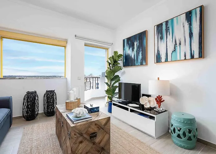 Stylish With View Daire *